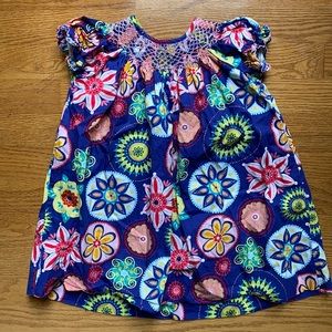 Girls dress